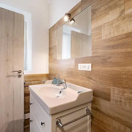 Sr3 Cassini - Elegante Lägenhet *